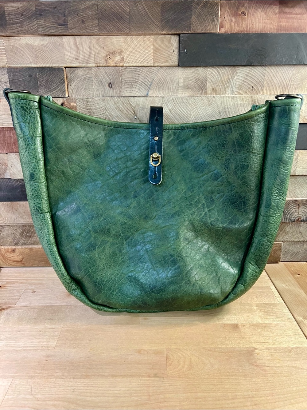 Go Forth Goods Jade bison medium Celeste